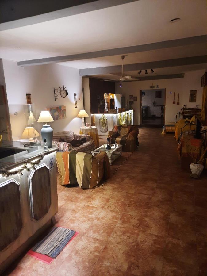 Posada De La Villa Villa Gesell Buitenkant foto