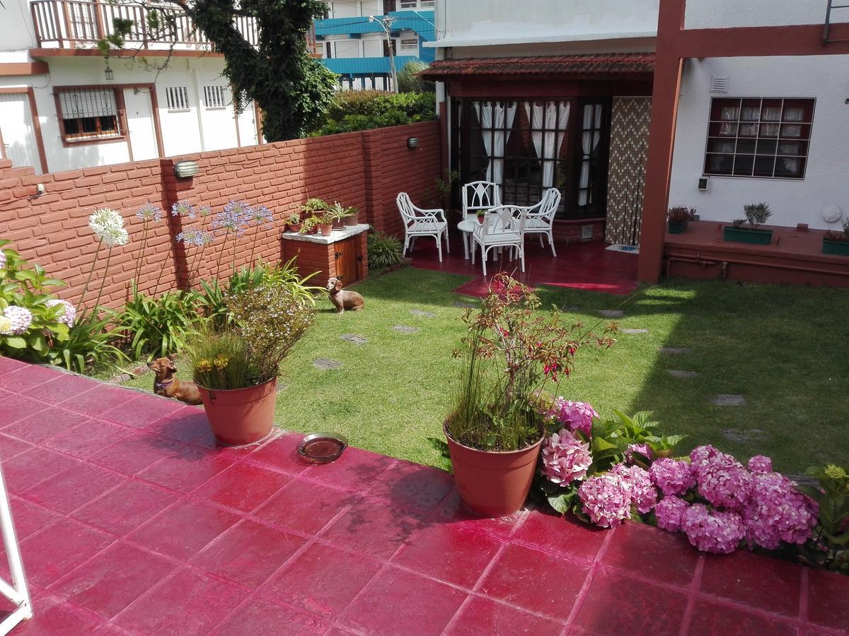 Posada De La Villa Villa Gesell Buitenkant foto