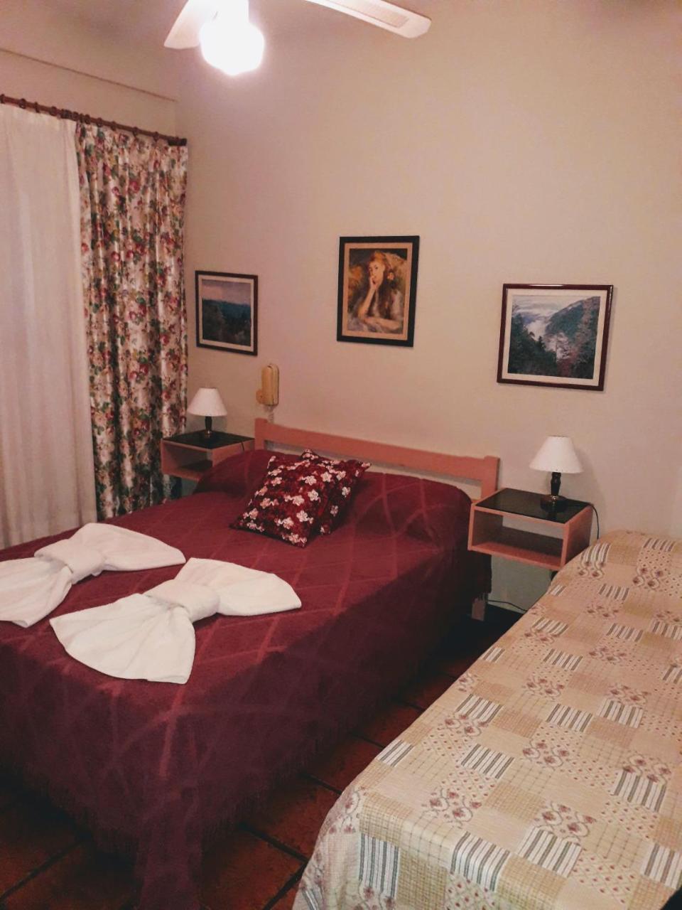 Posada De La Villa Villa Gesell Buitenkant foto