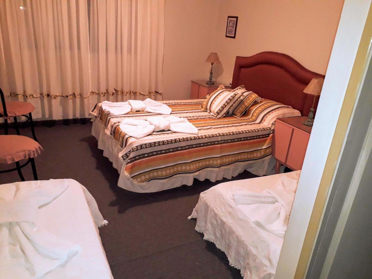 Posada De La Villa Villa Gesell Buitenkant foto